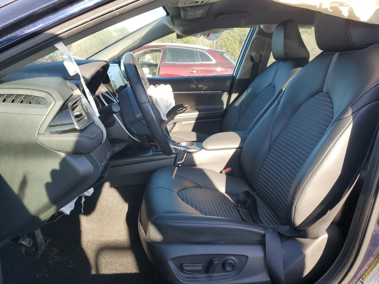 2021 TOYOTA CAMRY SE - Фото 7