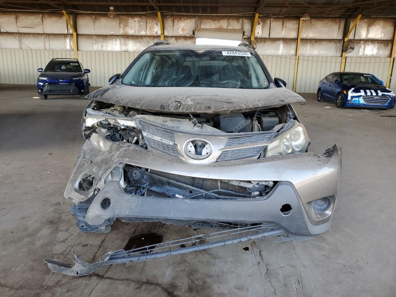 2015 TOYOTA RAV4 LE - Фото 5