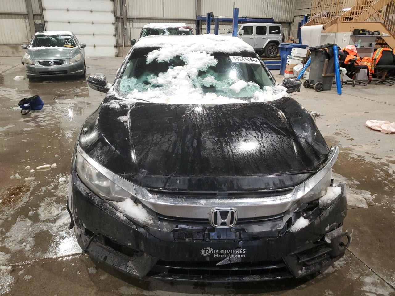 2016 HONDA CIVIC LX - Image 5