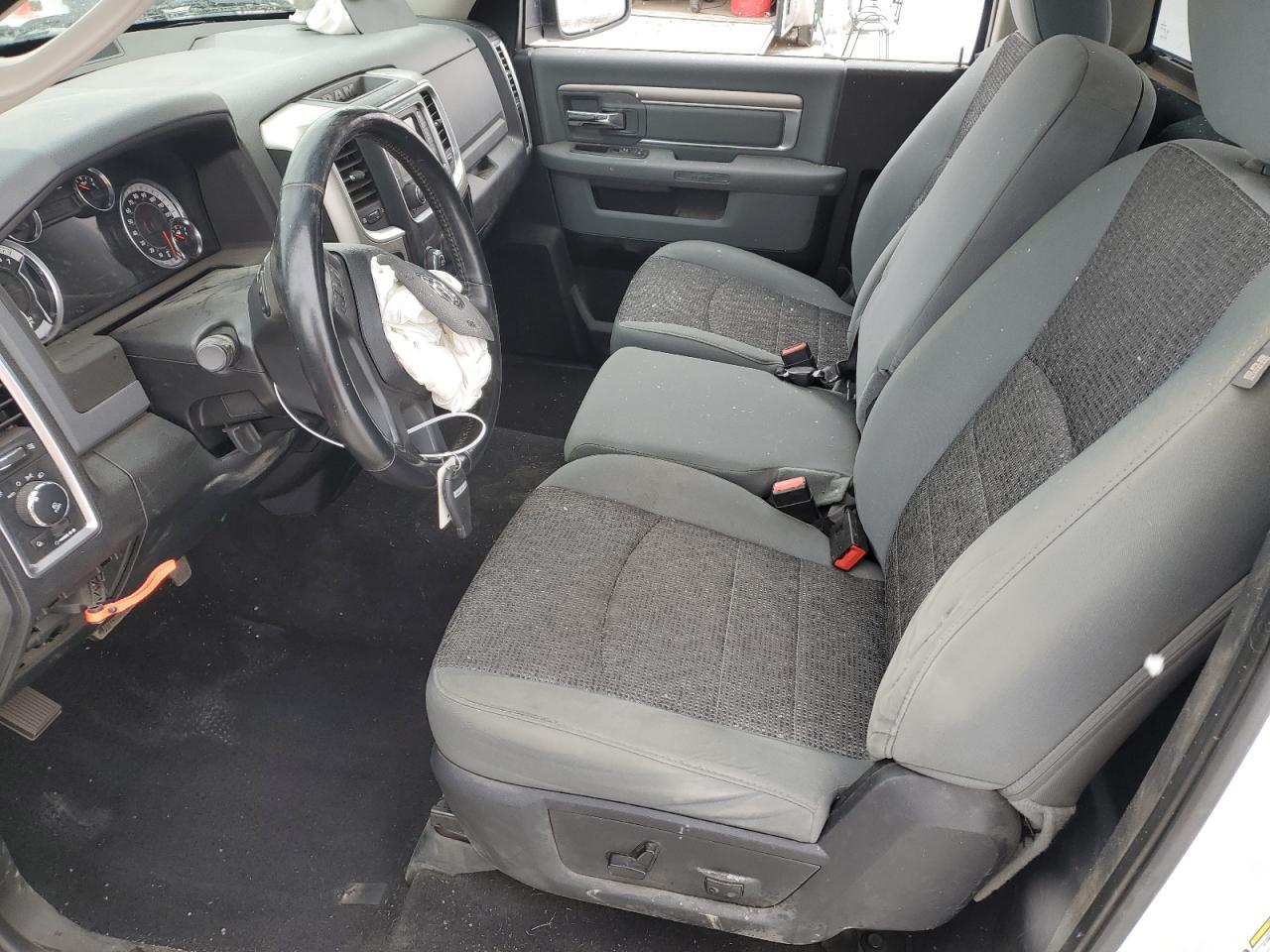 2015 RAM 1500 SLT - Image 7