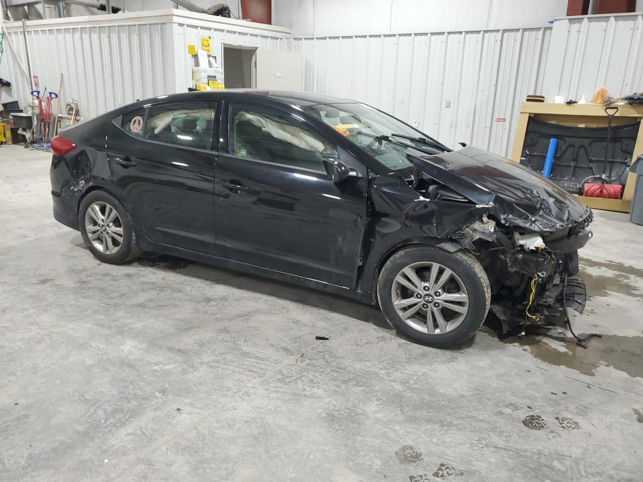 2017 HYUNDAI ELANTRA SE - Image 4