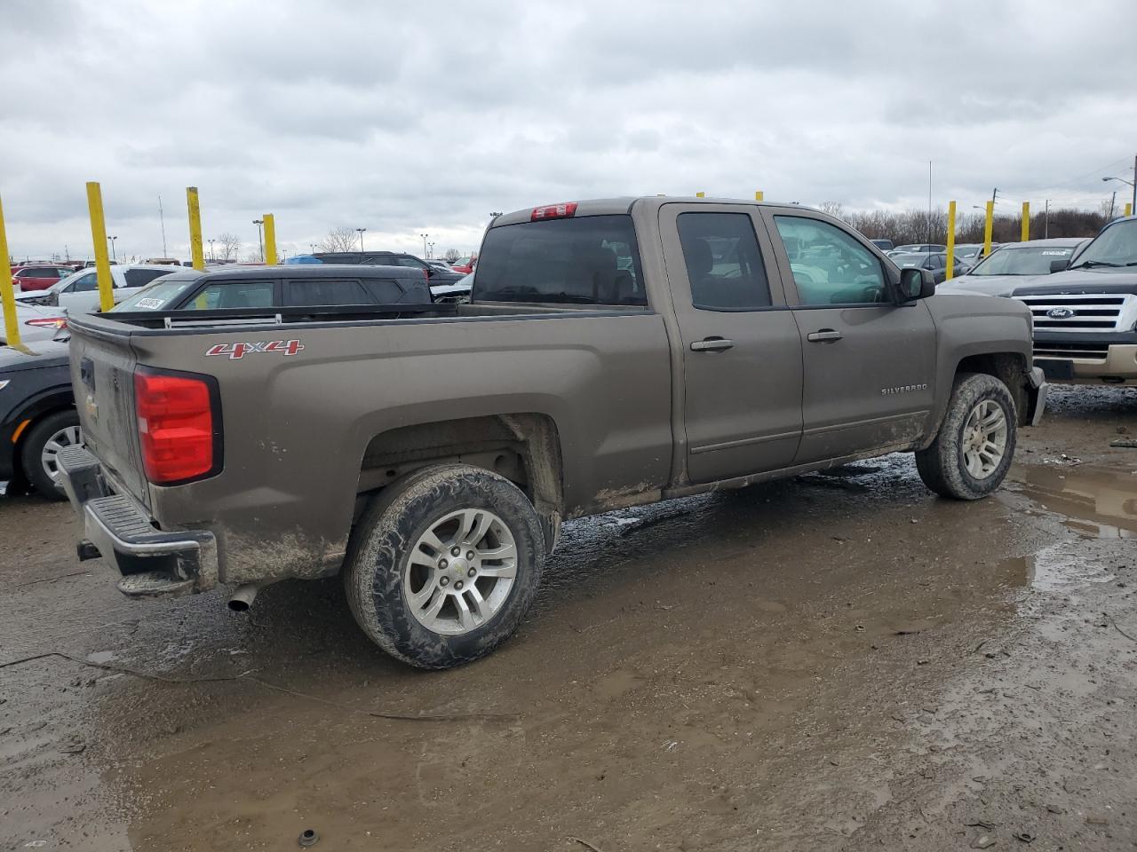 2015 CHEVROLET SILVERADO - Фото 3