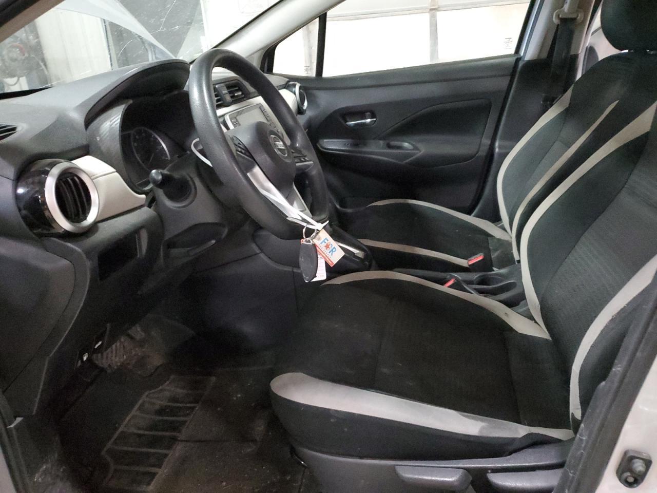 2021 NISSAN VERSA SV - Фото 7