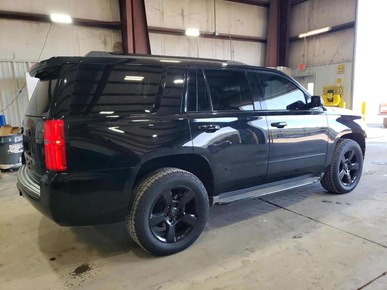 2015 CHEVROLET TAHOE K150 - Фото 3