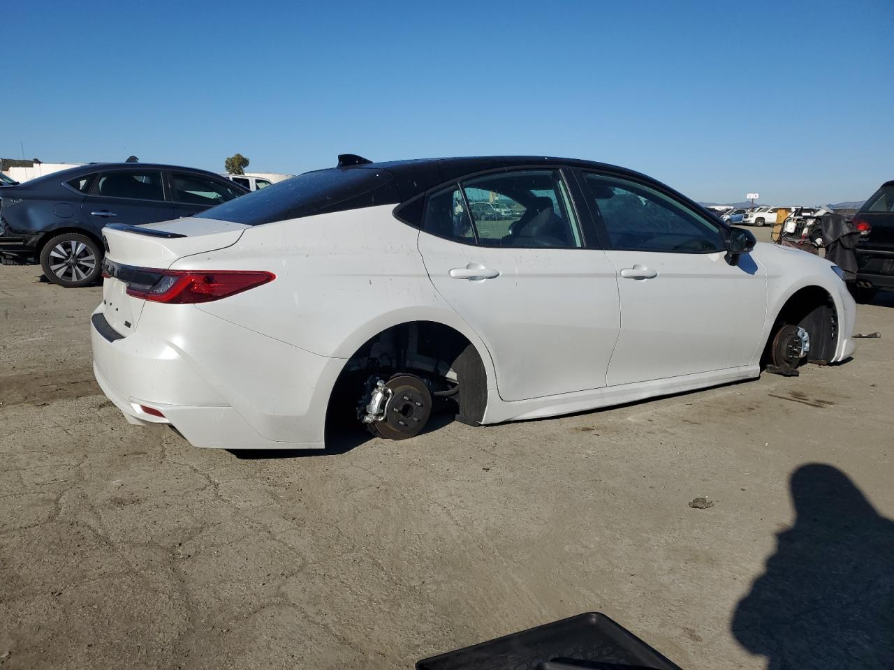 2025 TOYOTA CAMRY XSE - Image 3