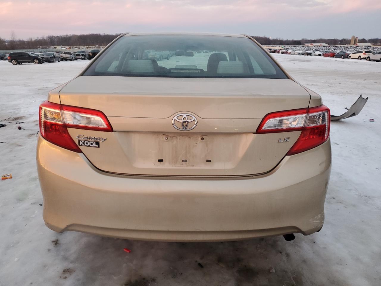 2012 TOYOTA CAMRY BASE - Image 6