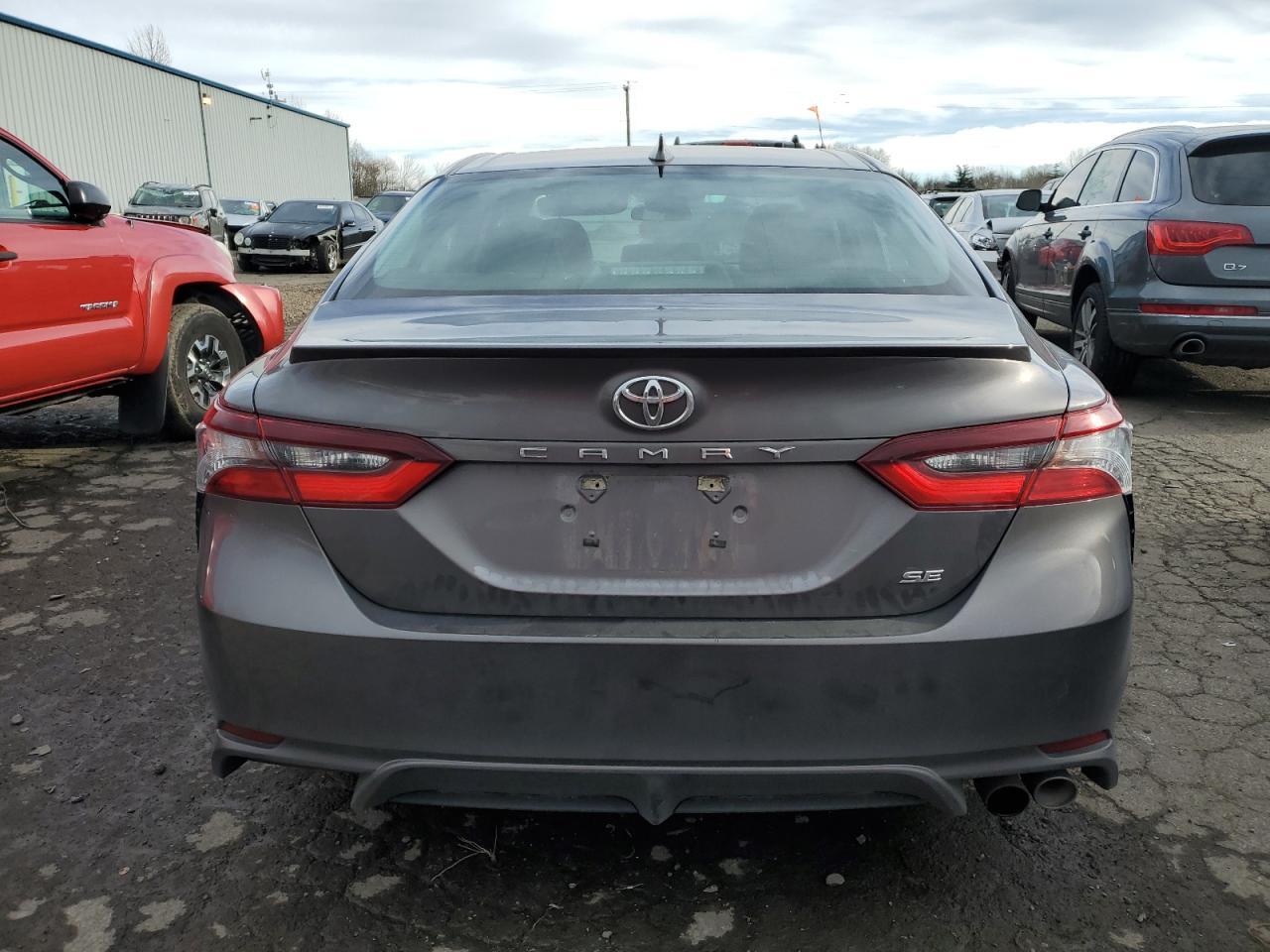 2021 TOYOTA CAMRY SE - Фото 6