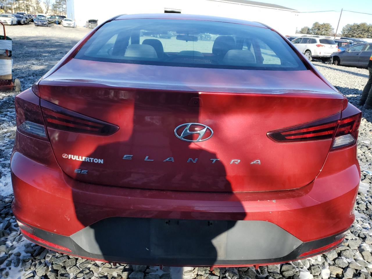 2019 HYUNDAI ELANTRA SE - Фото 6