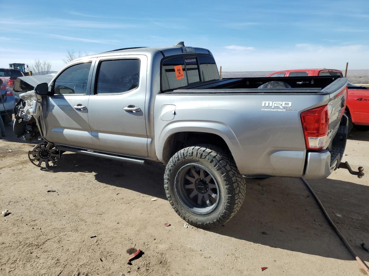 2017 TOYOTA TACOMA DOU - Фото 2