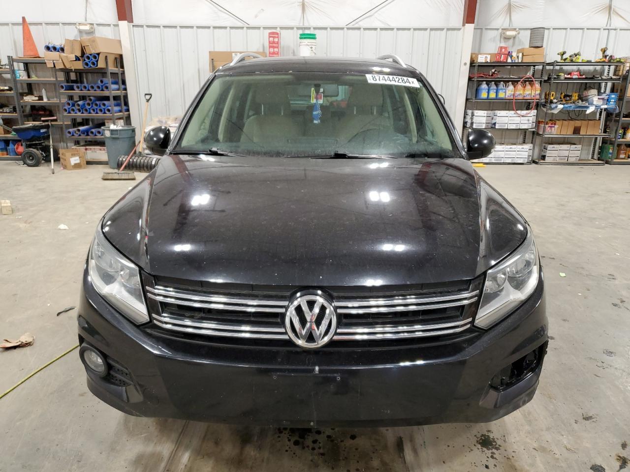 2014 VOLKSWAGEN TIGUAN S - Фото 5
