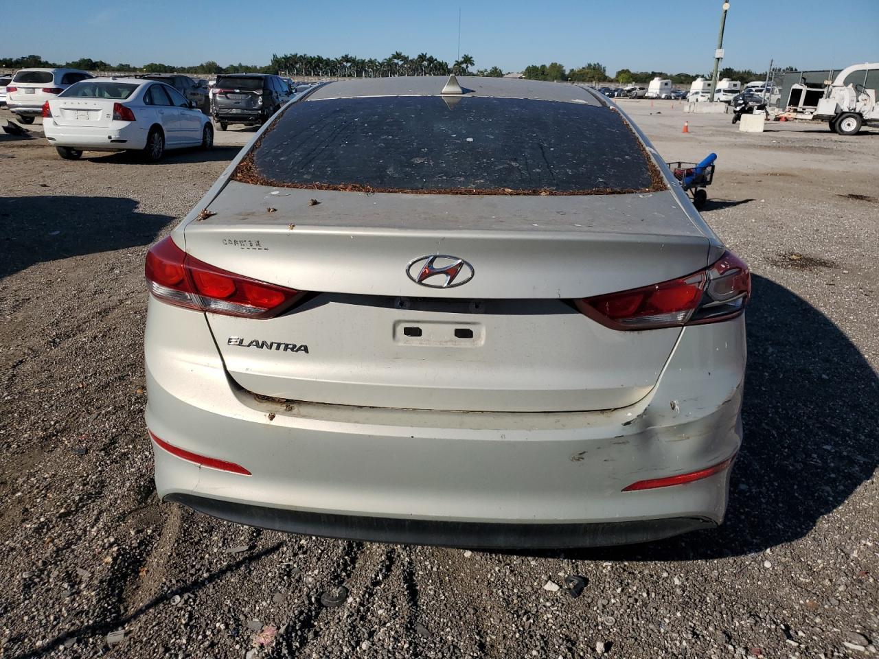 2017 HYUNDAI ELANTRA SE - Фото 6