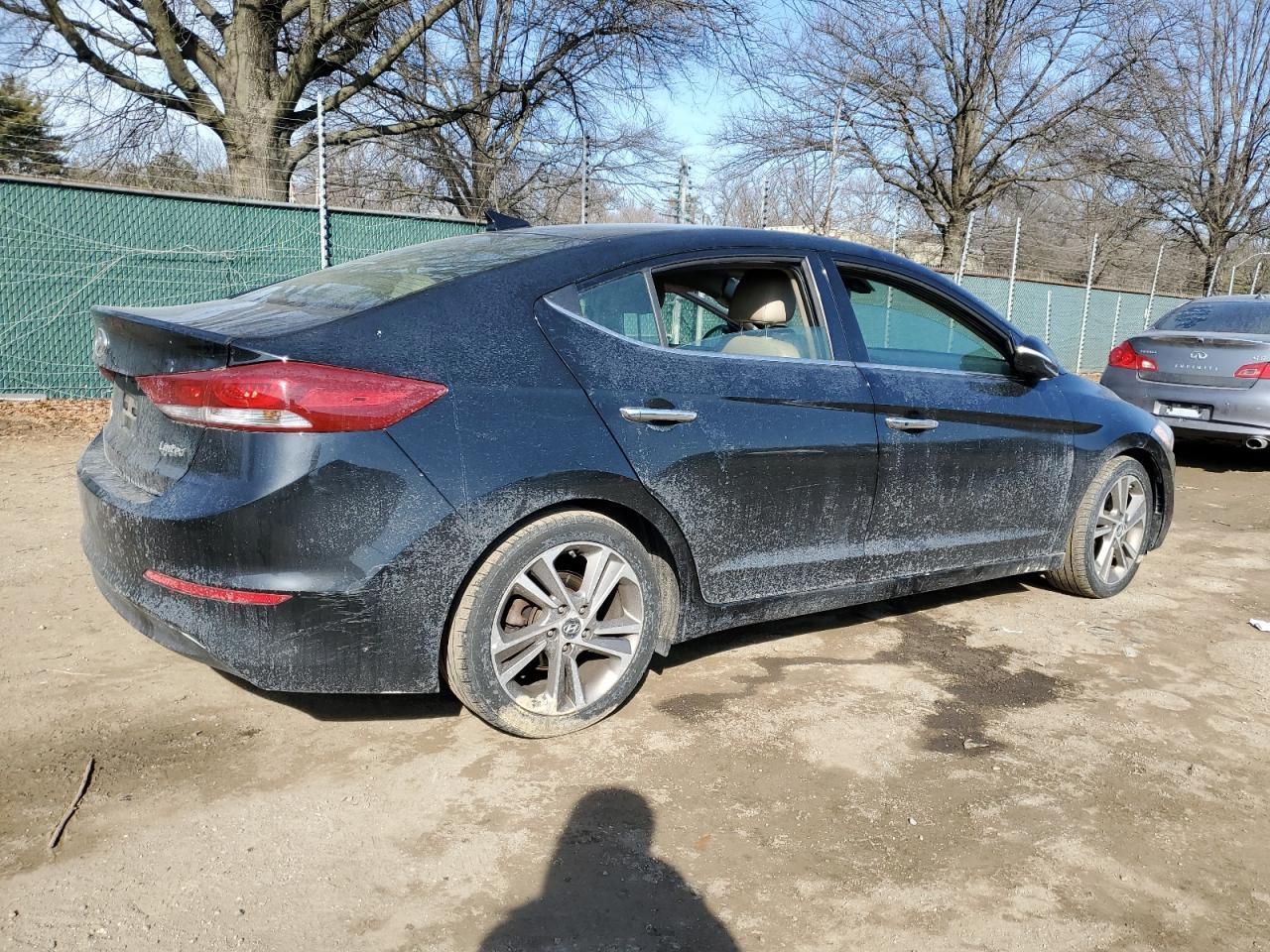 2017 HYUNDAI ELANTRA SE - Фото 3