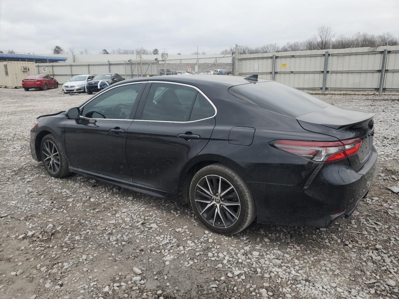 2021 TOYOTA CAMRY SE - Image 2