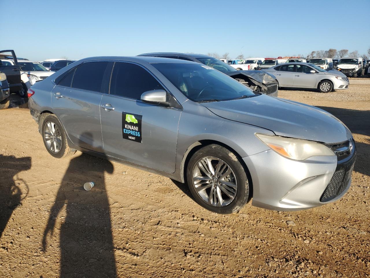 2015 TOYOTA CAMRY LE - Фото 4
