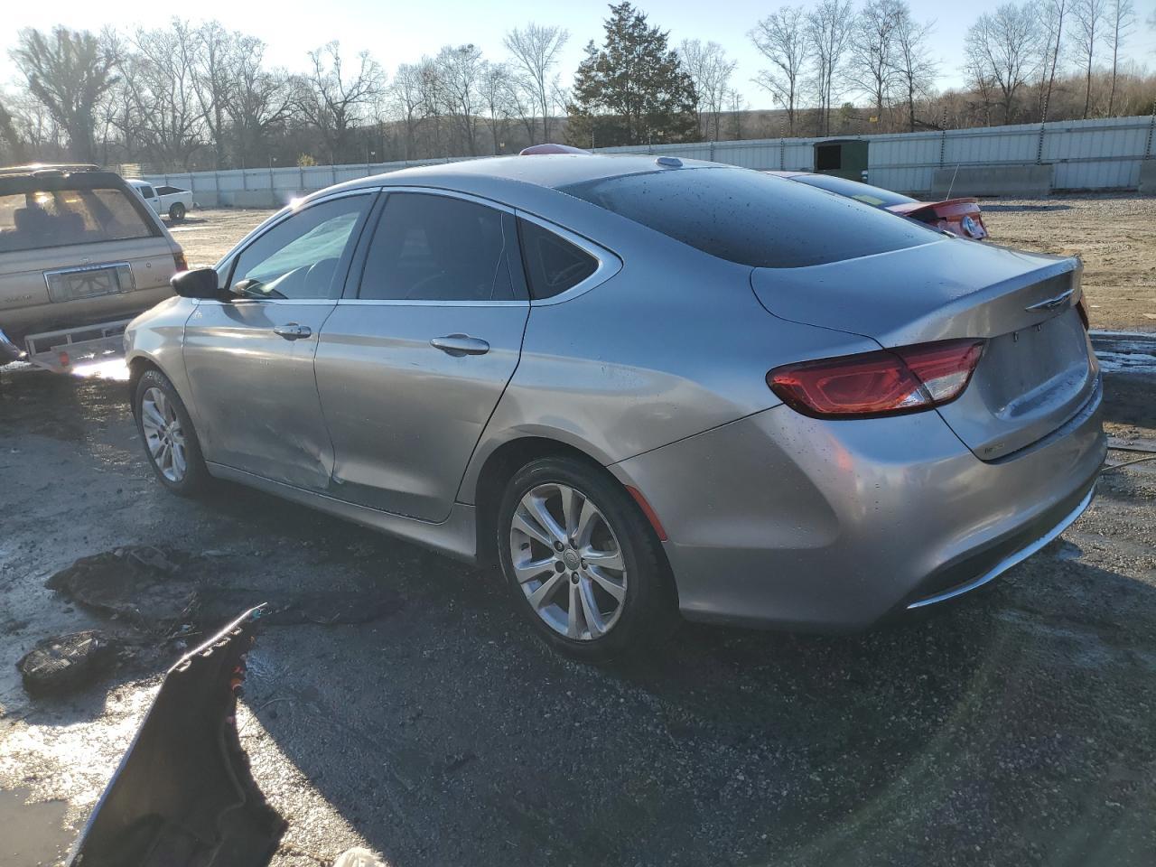 2015 CHRYSLER 200 LIMITE - Image 2