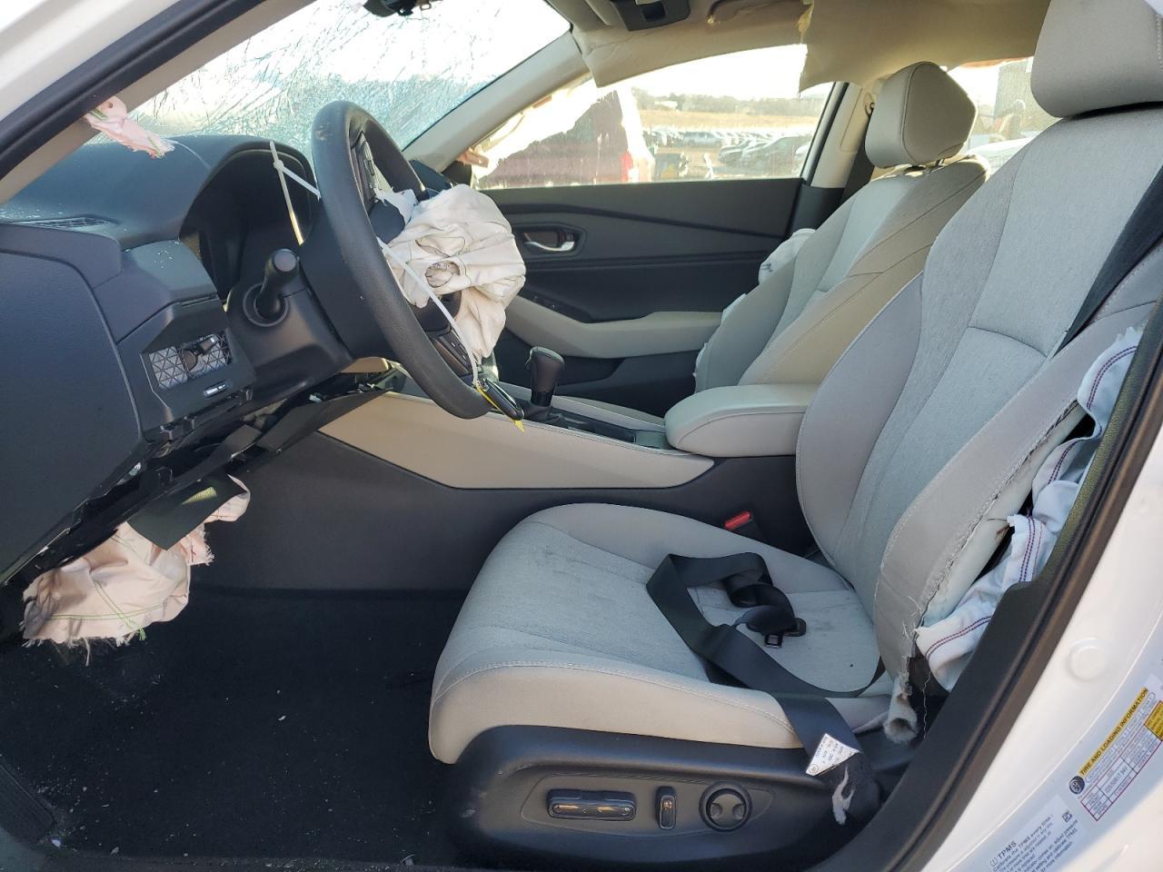 2024 HONDA ACCORD EX - Фото 7