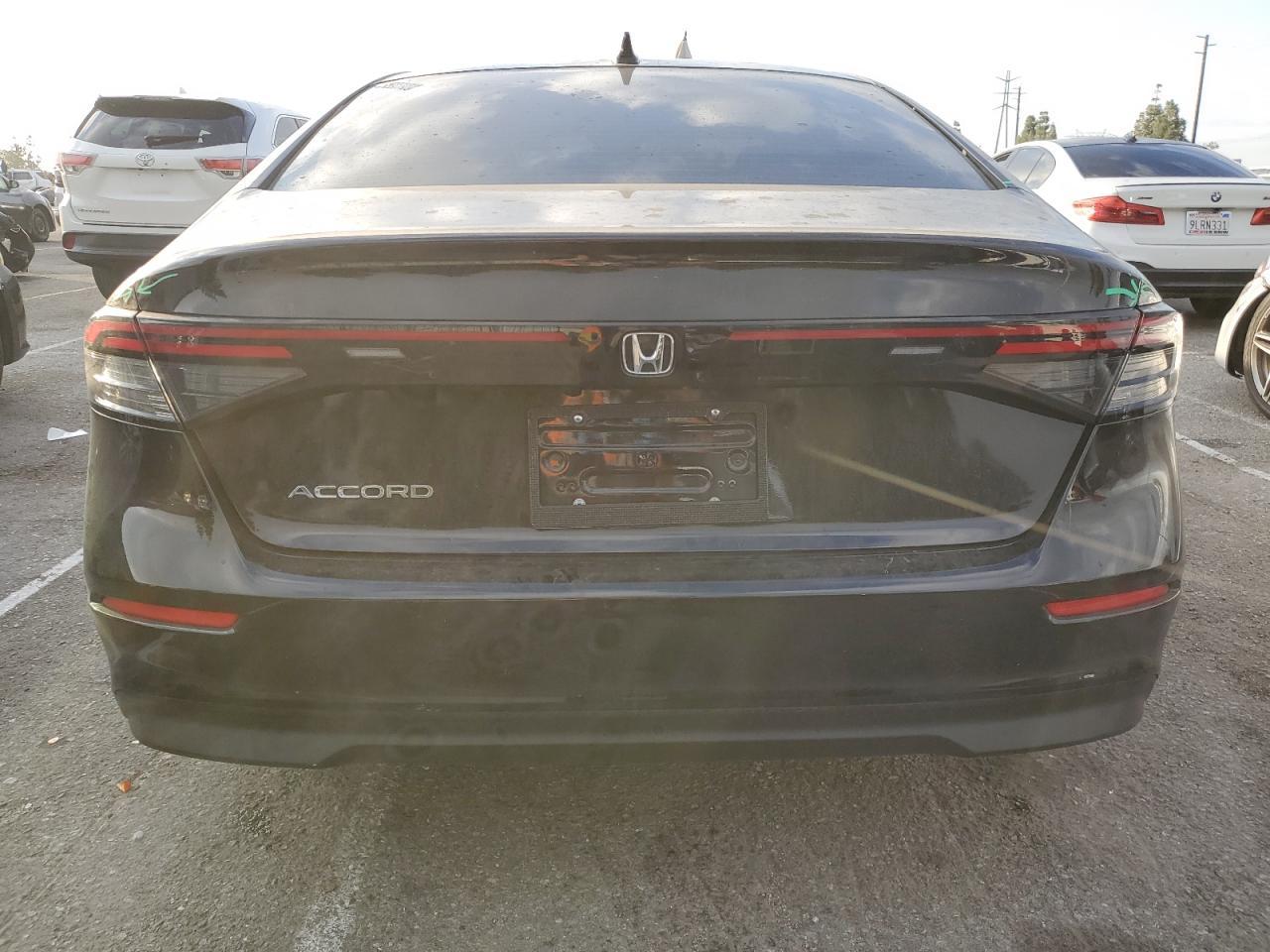 2024 HONDA ACCORD EX - Фото 6