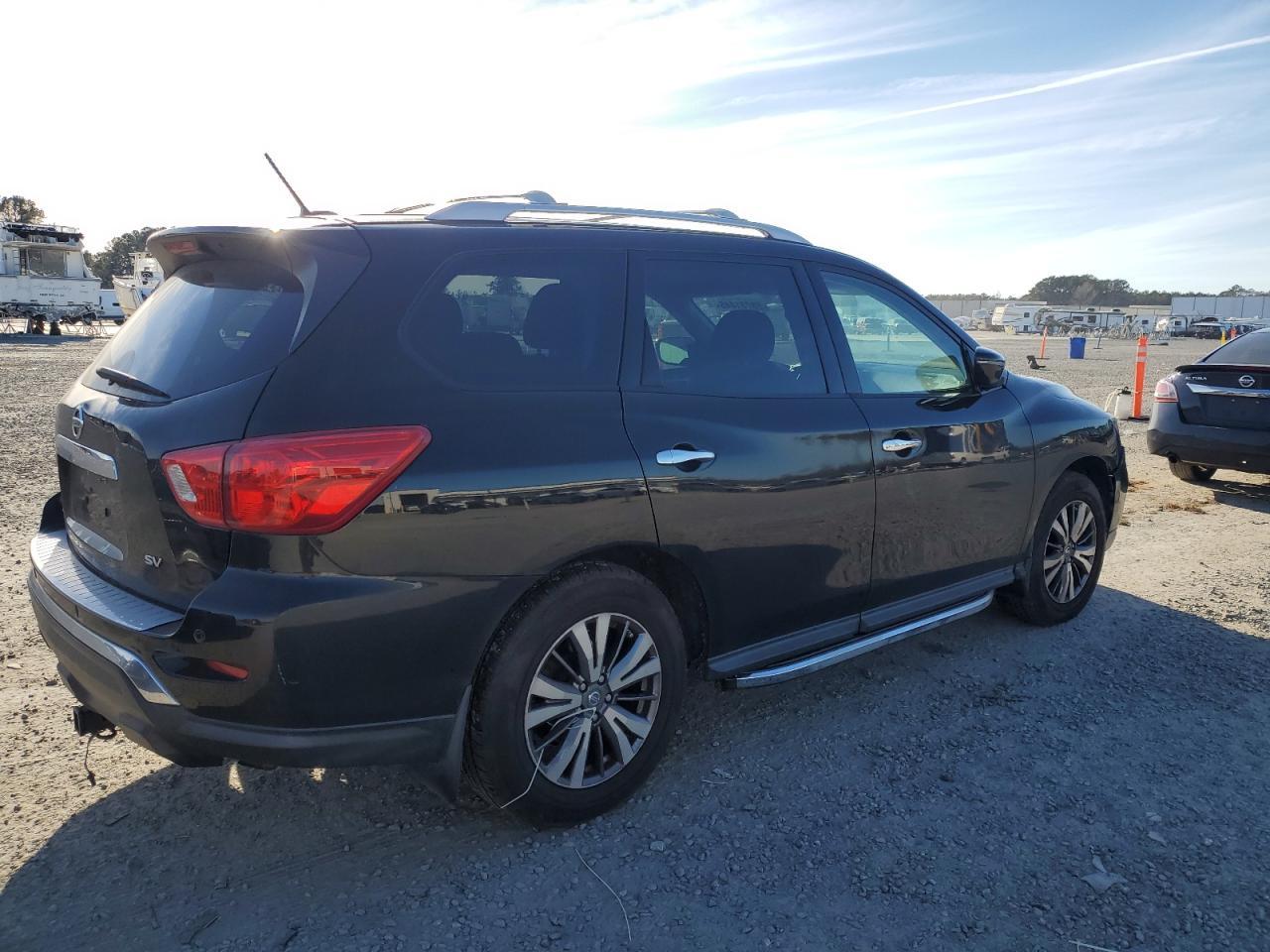 2018 NISSAN PATHFINDER - Image 3