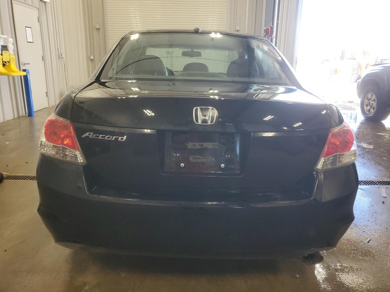 2010 HONDA ACCORD EXL - Image 6