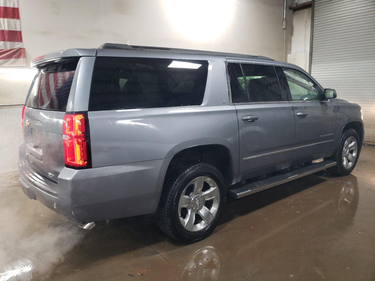 2019 CHEVROLET SUBURBAN K - Image 3