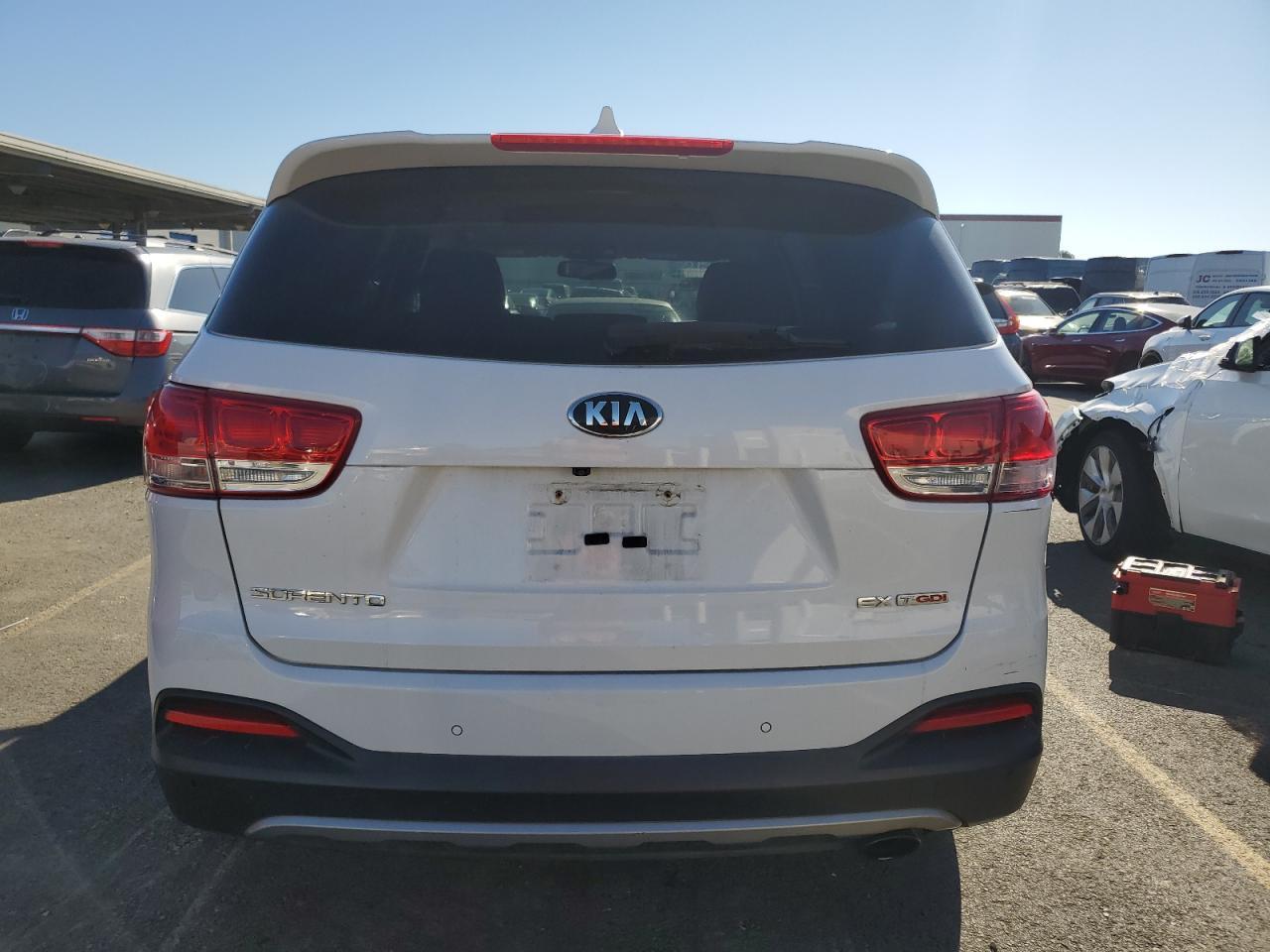 2016 KIA SORENTO EX - Image 6
