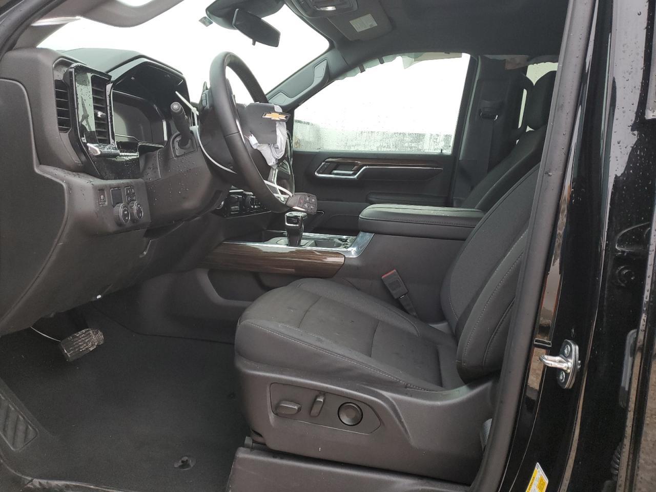 2024 CHEVROLET SILVERADO - Фото 7
