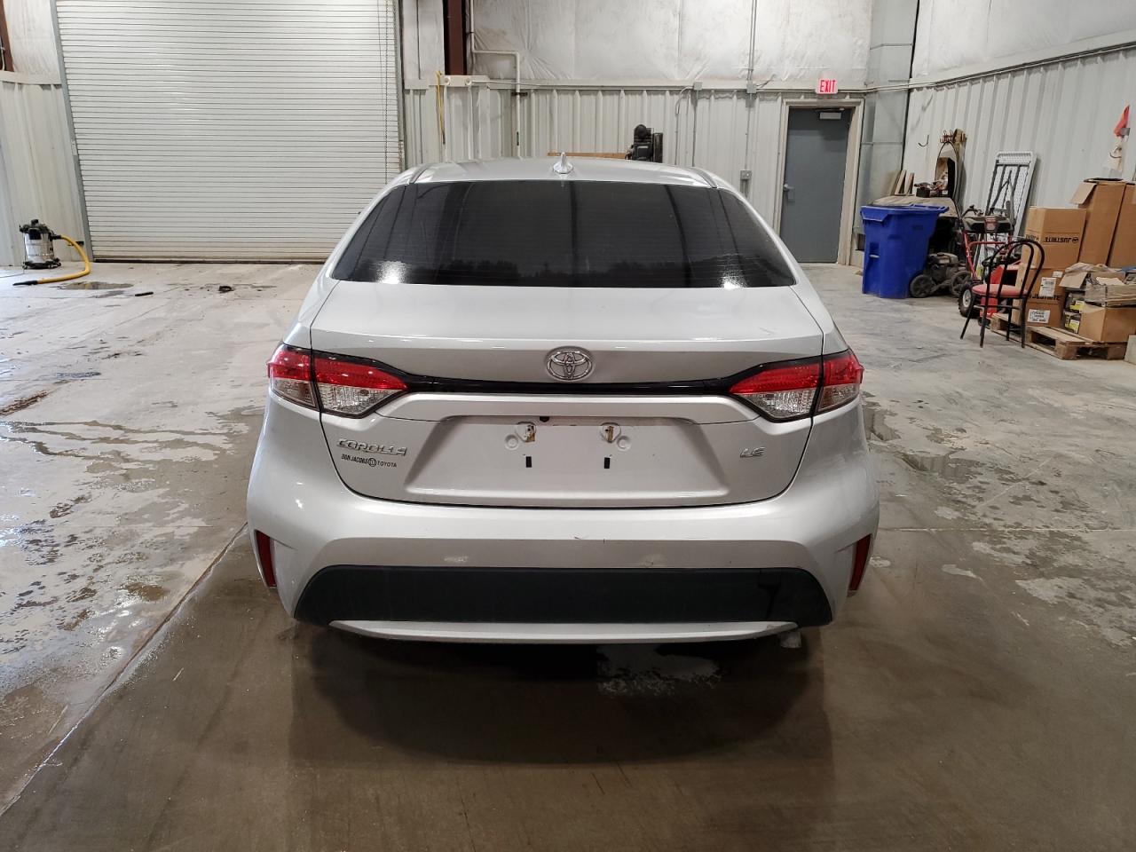 2021 TOYOTA COROLLA LE - Image 6