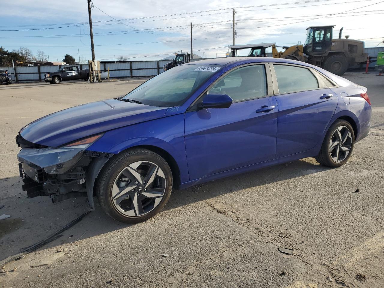 2023 HYUNDAI ELANTRA SE