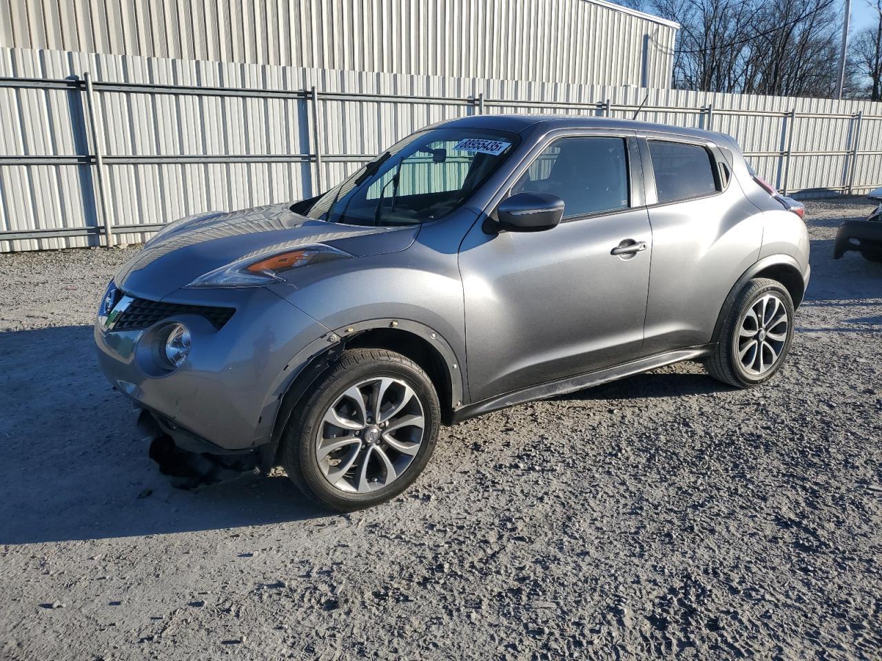 2017 NISSAN JUKE S