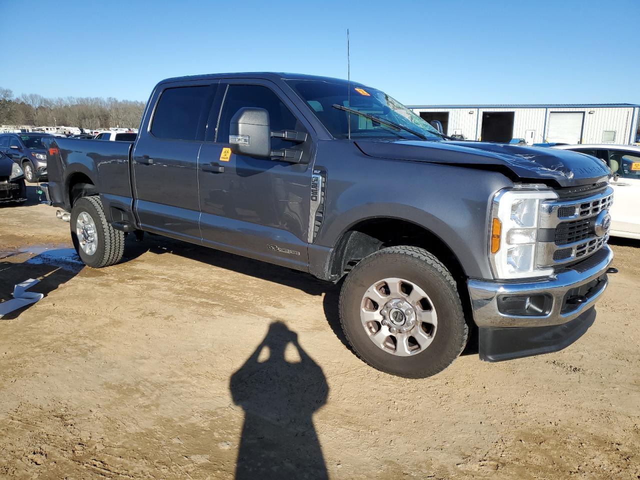 2024 FORD F250 SUPER - Image 4
