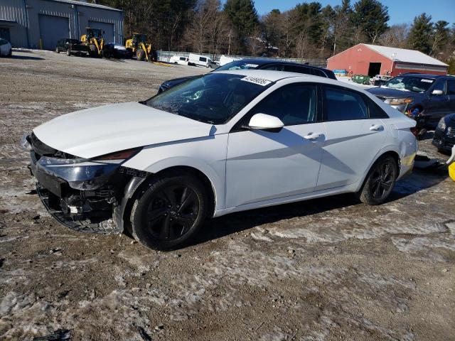 2022 HYUNDAI ELANTRA SE
