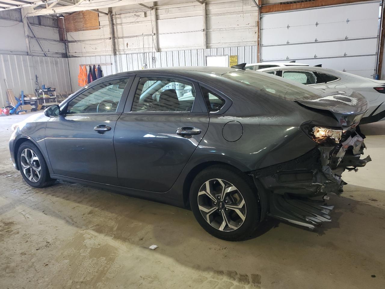 2021 KIA FORTE FE - Фото 2