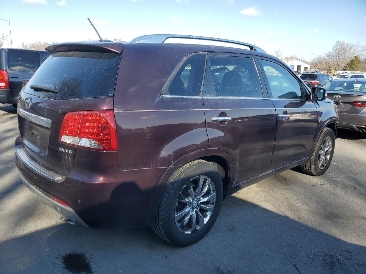 2012 KIA SORENTO SX - Фото 3