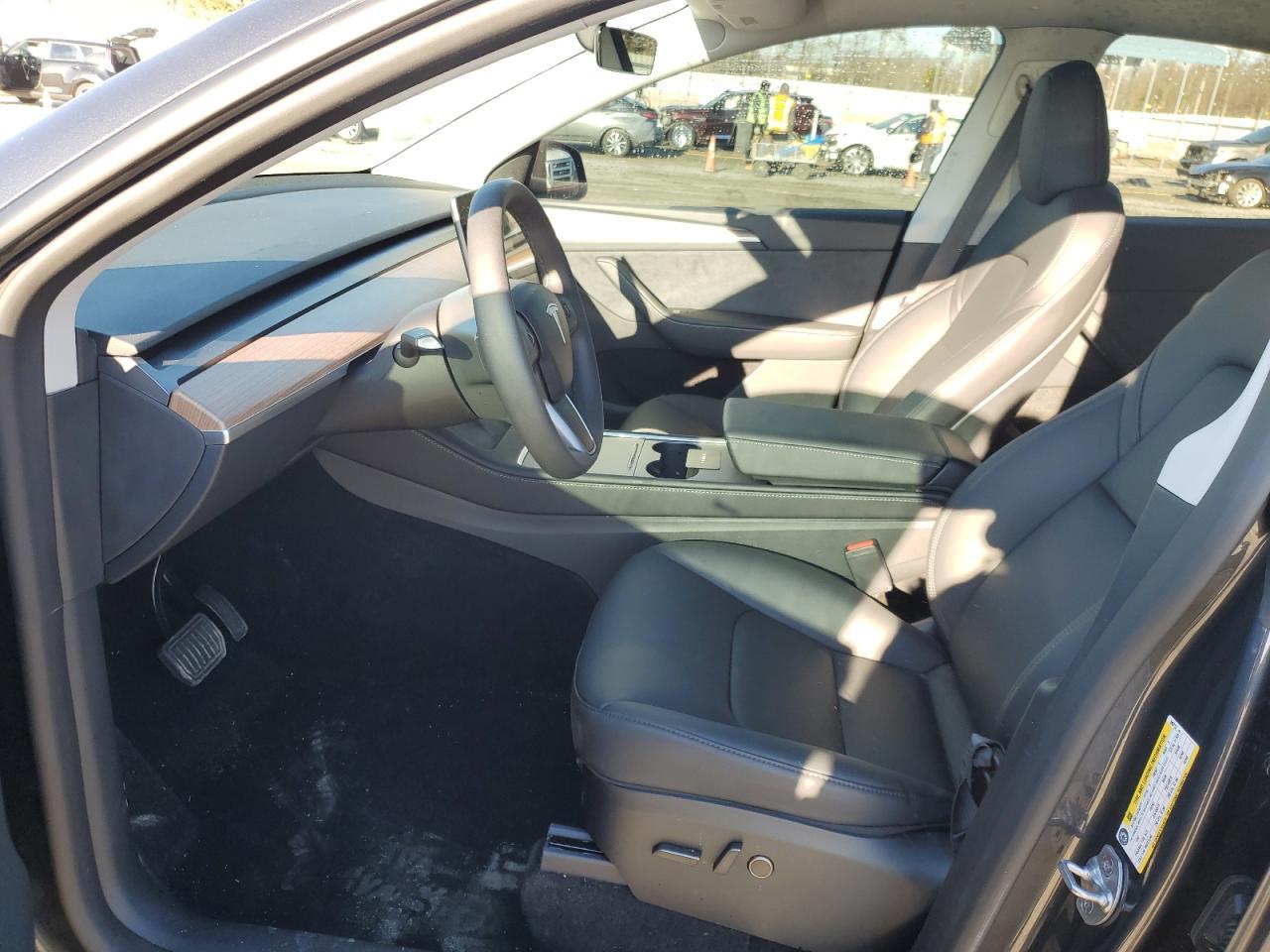 2025 TESLA MODEL Y - Image 7