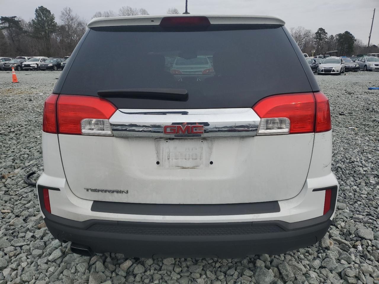2016 GMC TERRAIN SL - Image 6