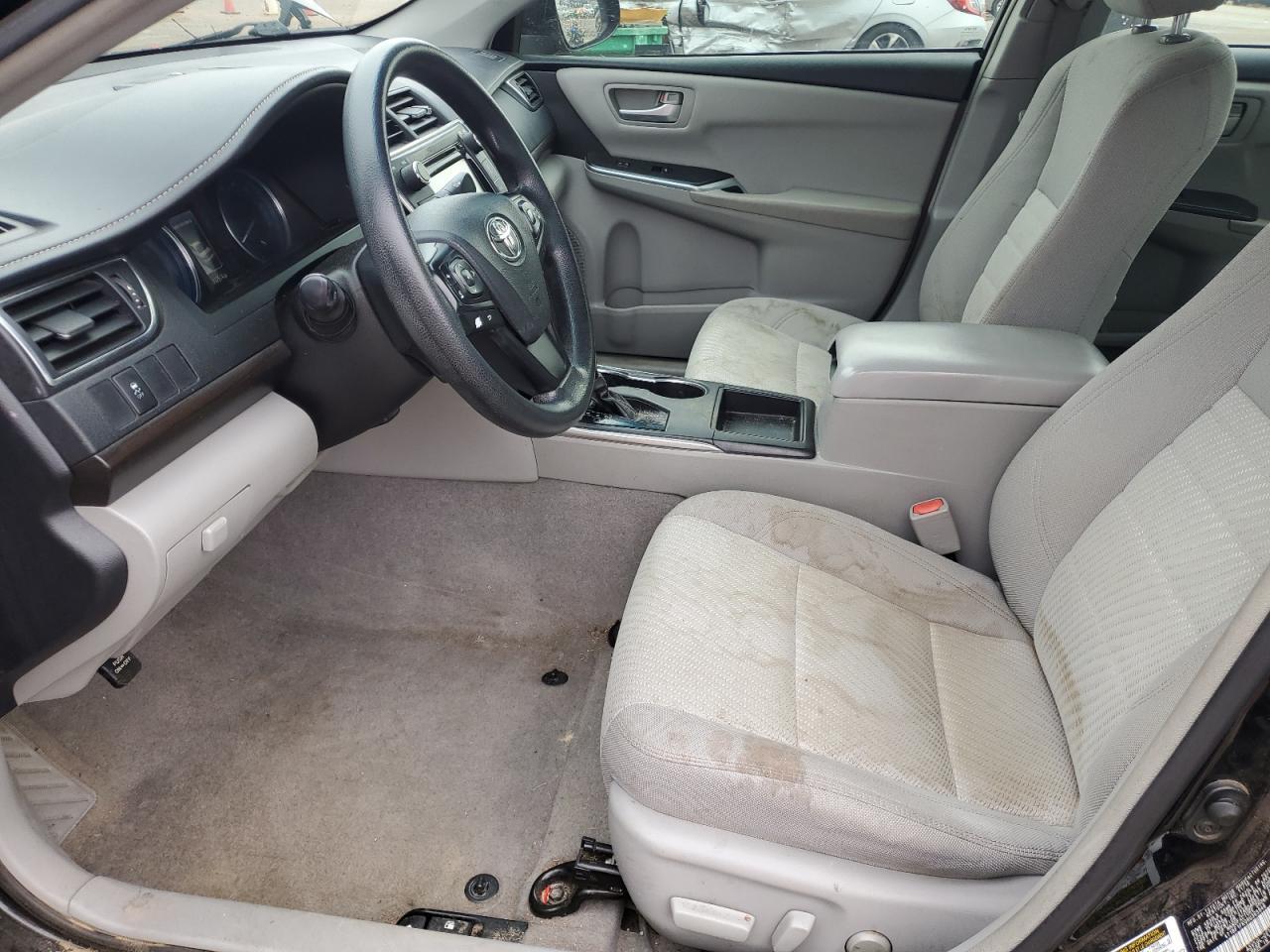 2017 TOYOTA CAMRY LE - Image 7