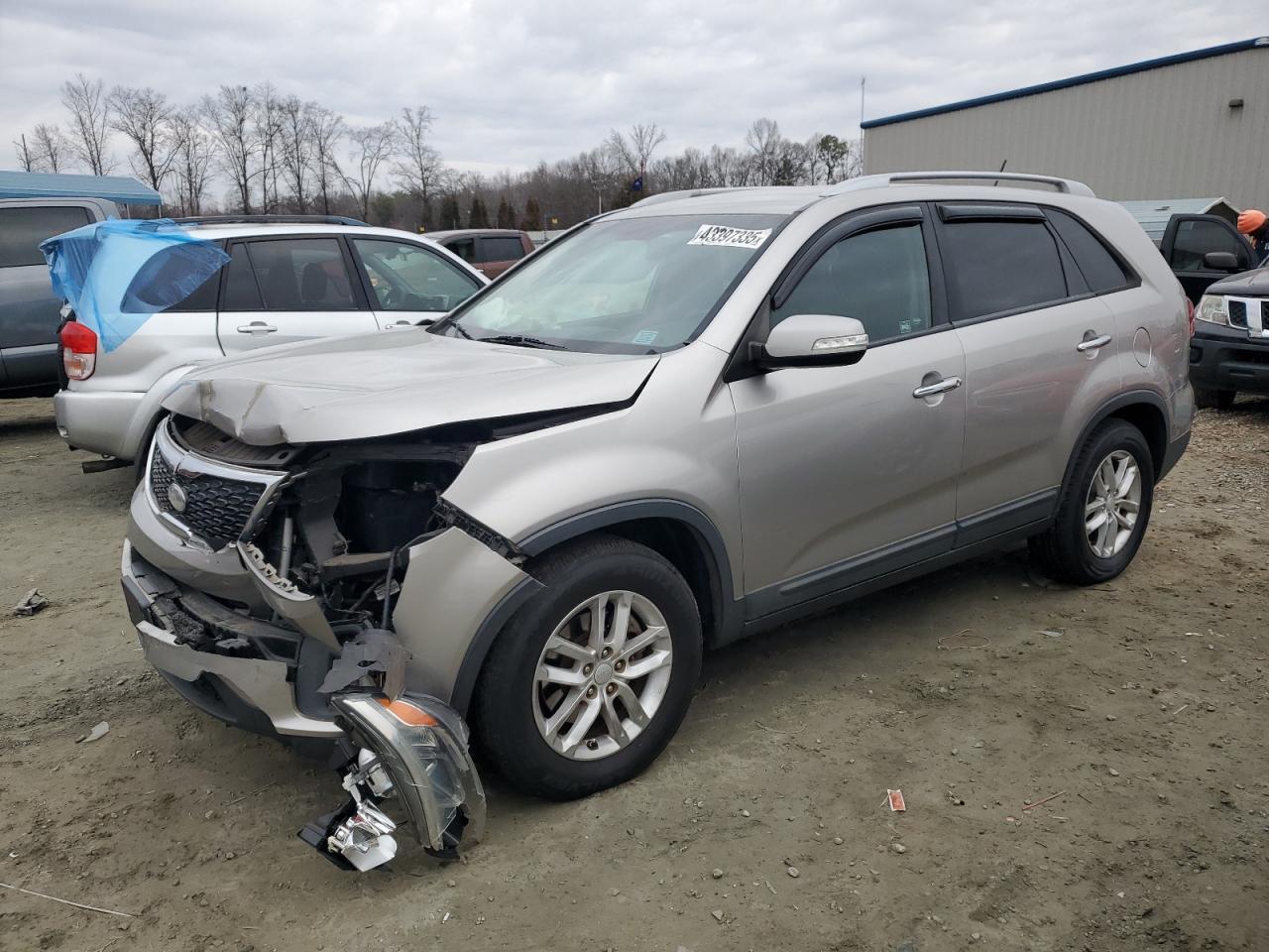 2015 KIA SORENTO LX