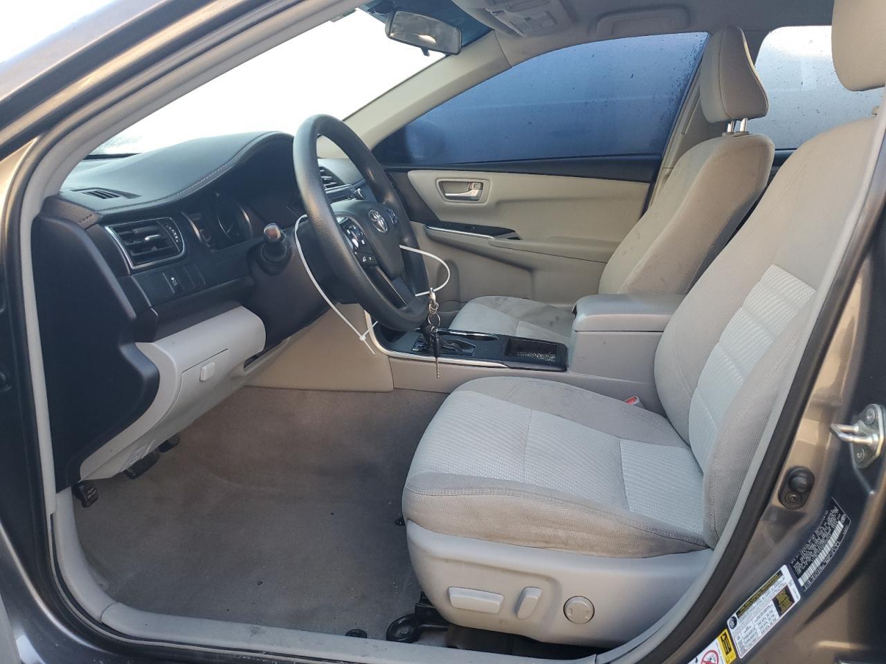 2017 TOYOTA CAMRY LE - Фото 7