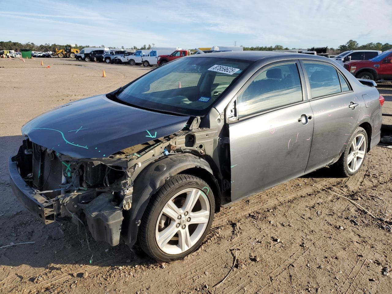 2013 TOYOTA COROLLA BA