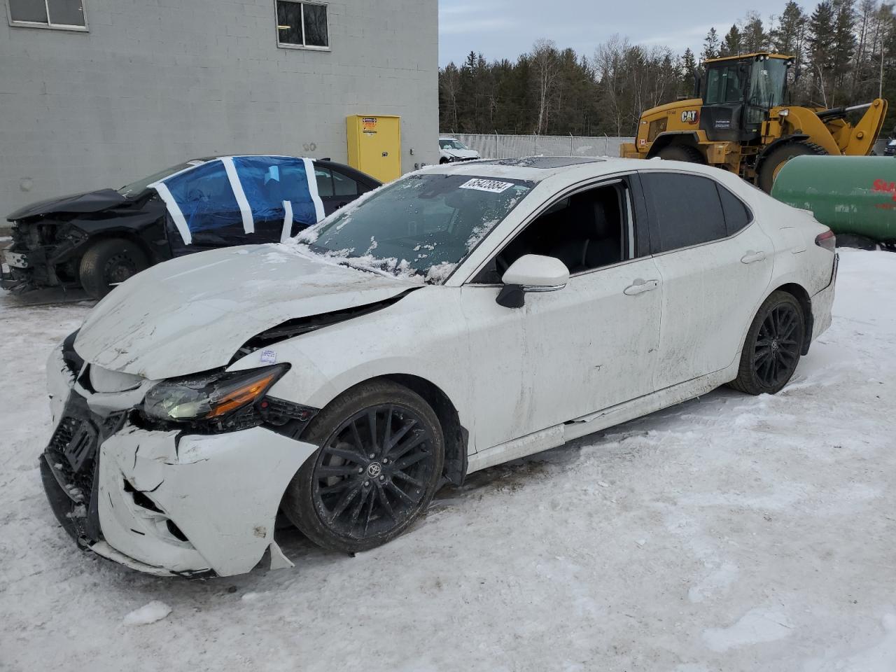 2022 TOYOTA CAMRY XSE