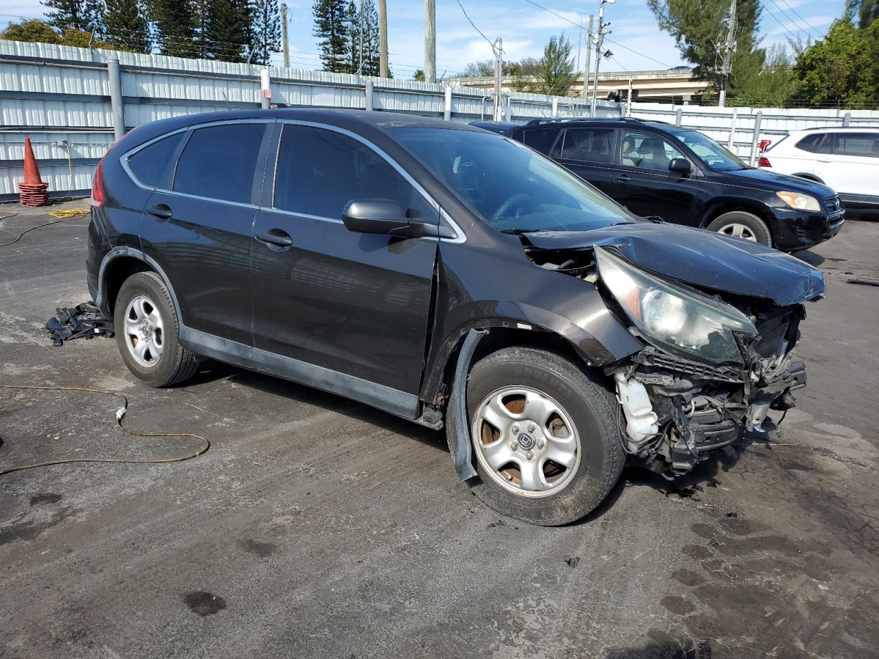 2013 HONDA CR-V LX - Image 4