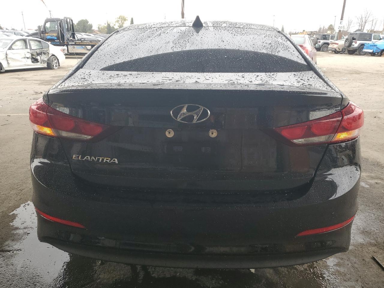 2017 HYUNDAI ELANTRA SE - Фото 6