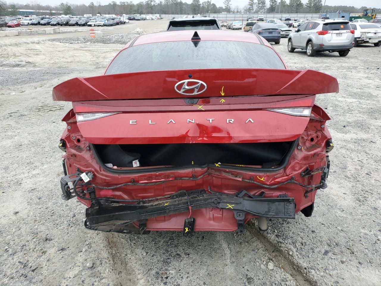 2023 HYUNDAI ELANTRA SE - Фото 6