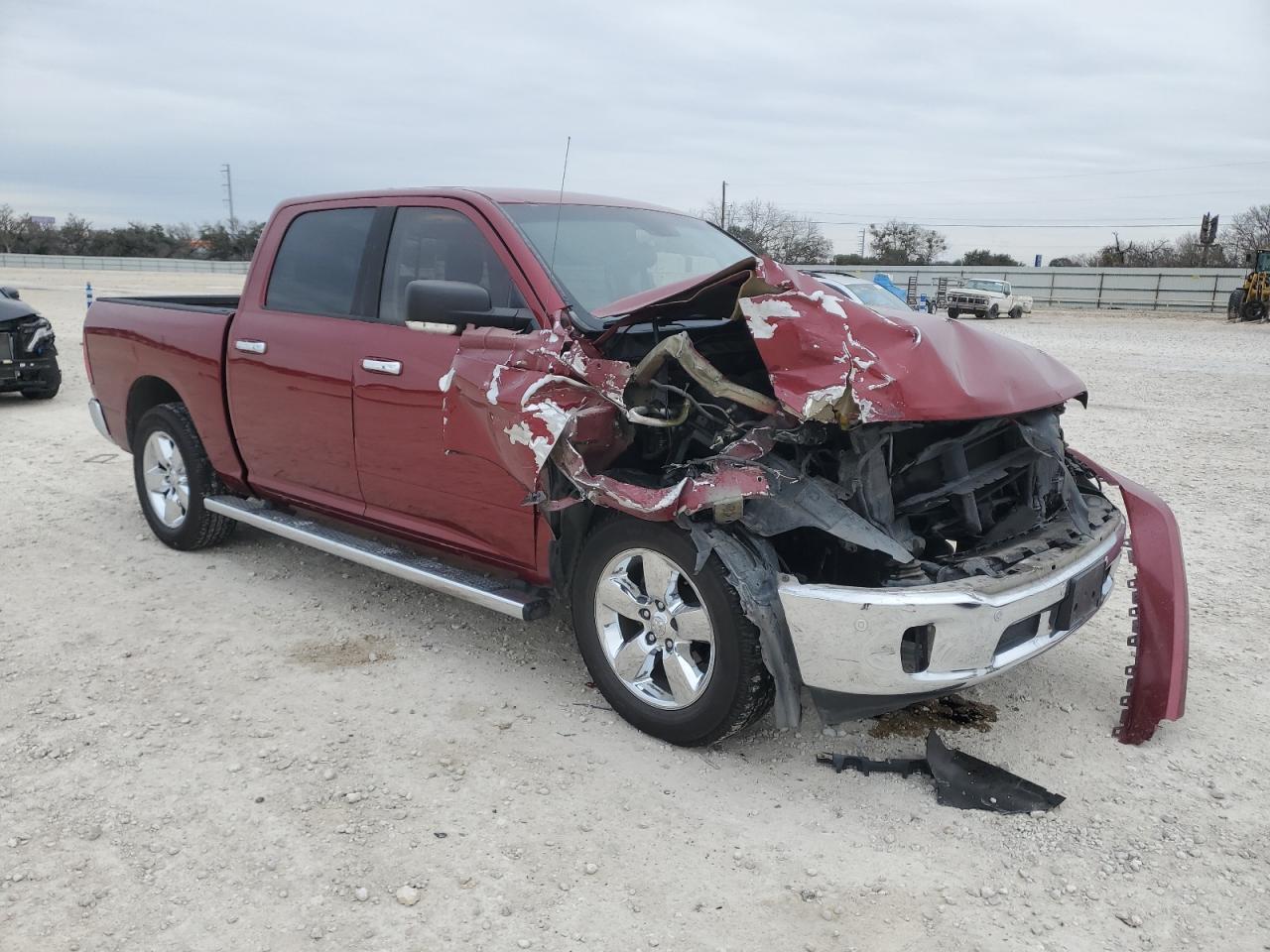2015 RAM 1500 SLT - Image 4