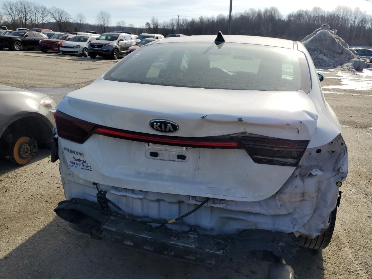 2021 KIA FORTE FE - Фото 6