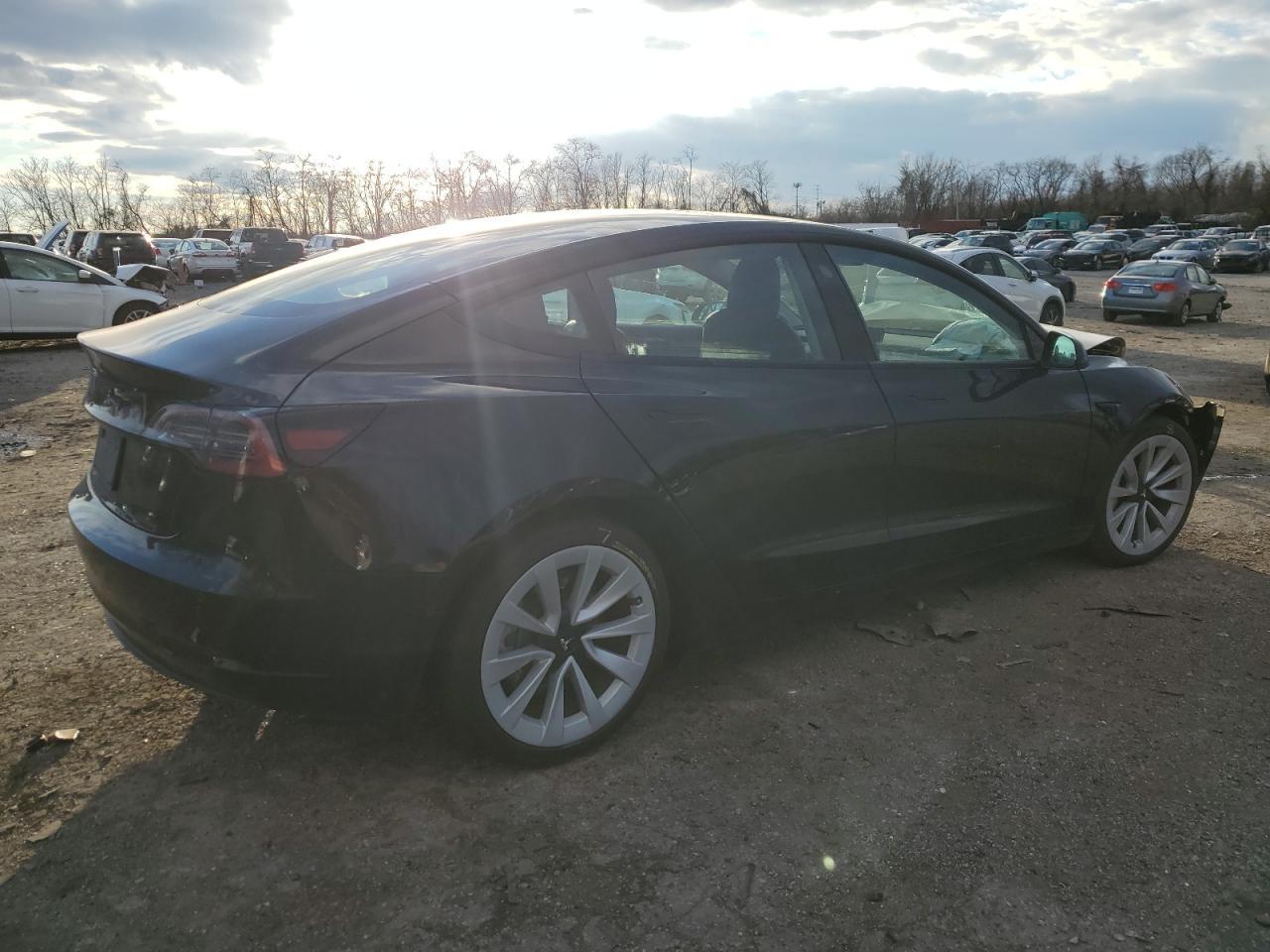2022 TESLA MODEL 3 - Image 3