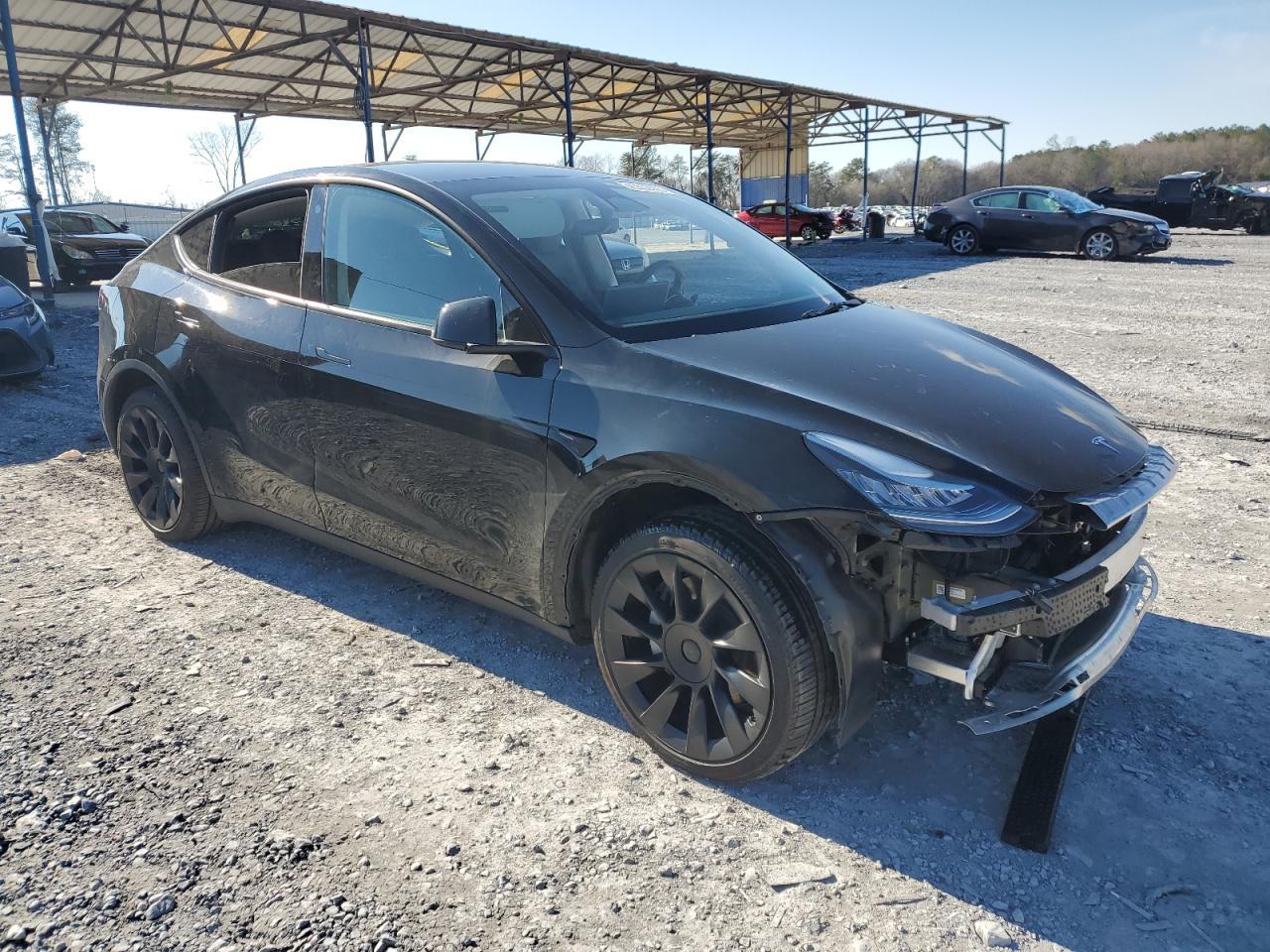 2023 TESLA MODEL Y - Фото 4