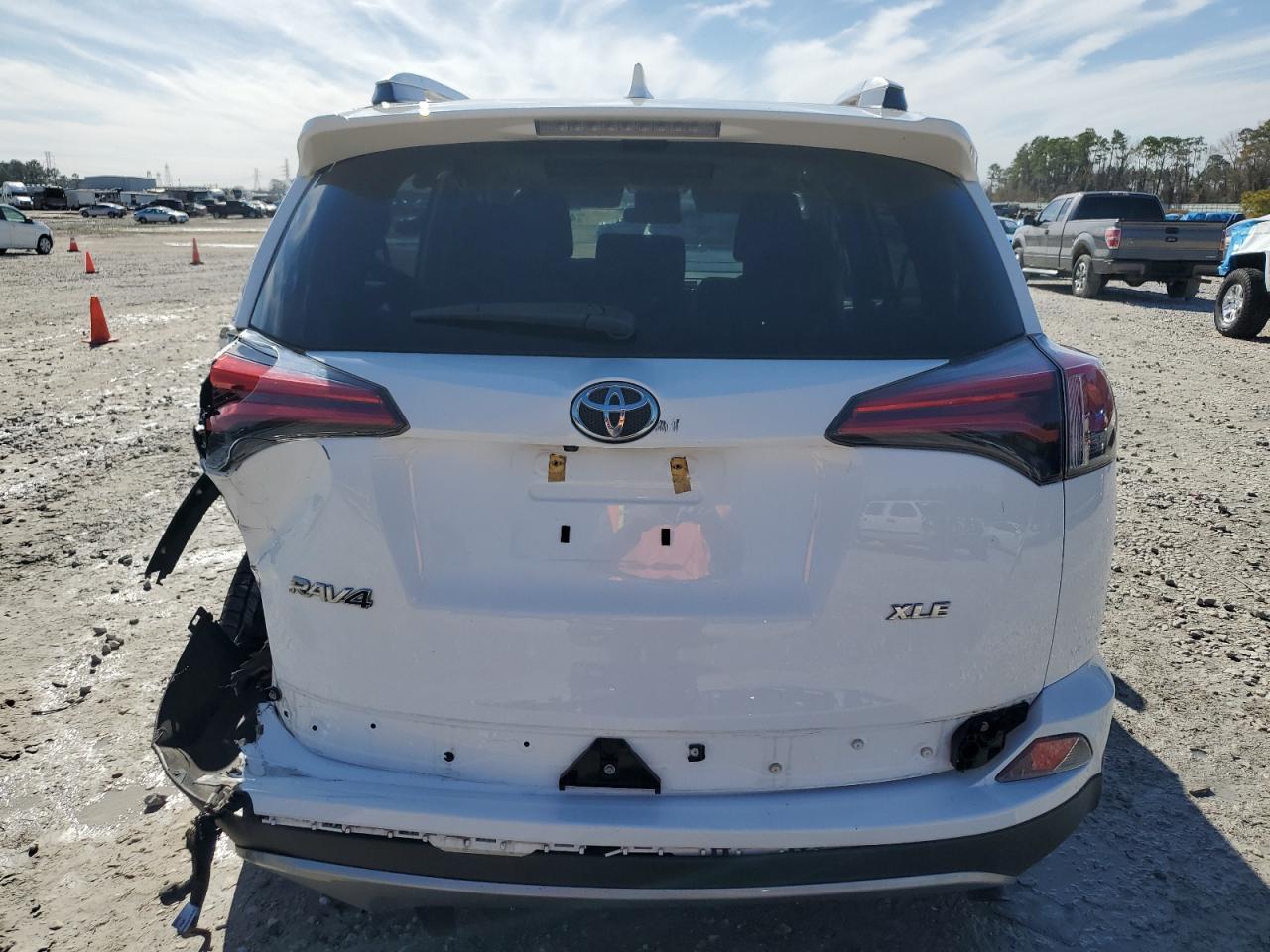 2018 TOYOTA RAV4 ADVEN - Фото 6