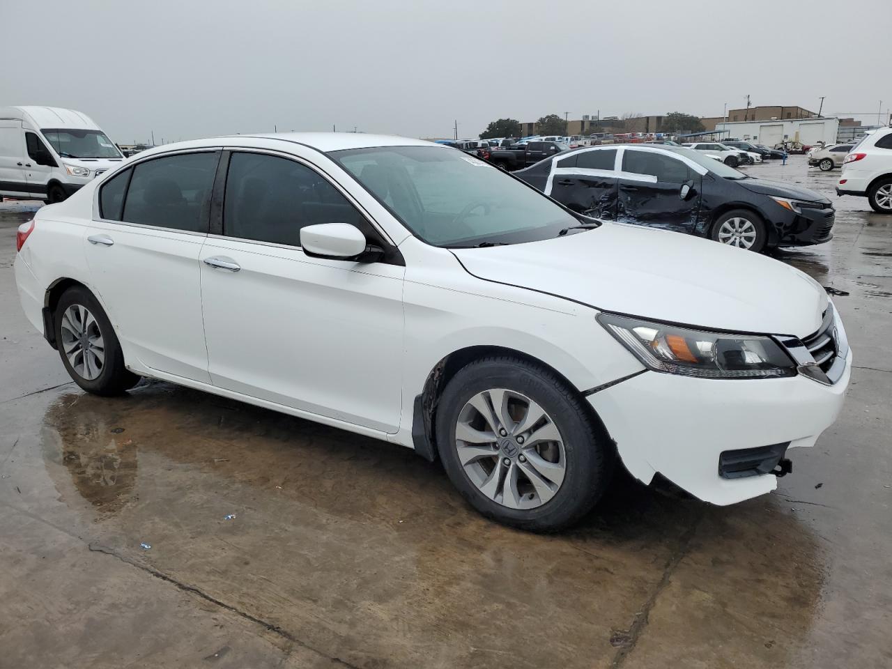2014 HONDA ACCORD LX - Фото 4