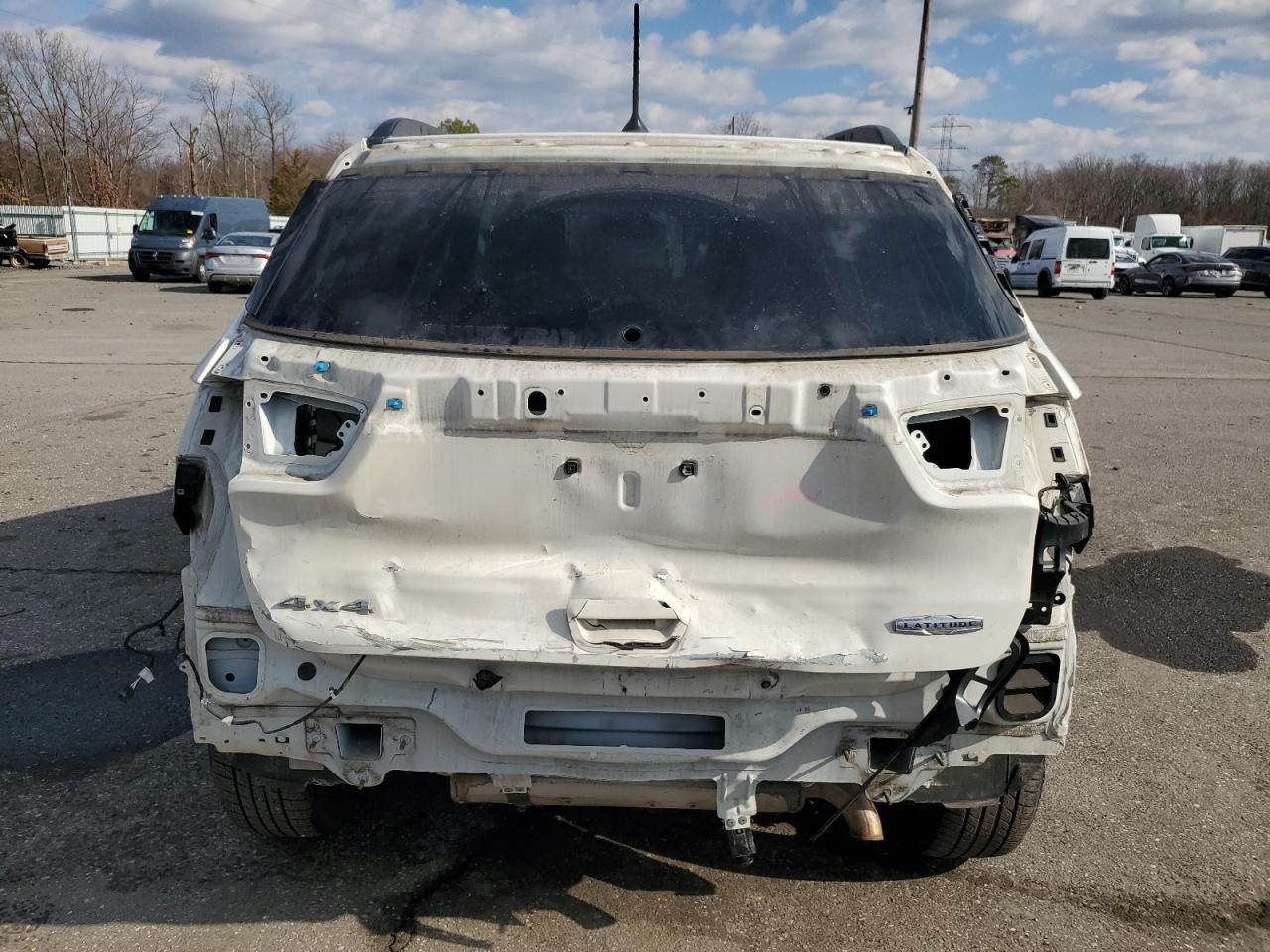 2018 JEEP COMPASS LA - Фото 6
